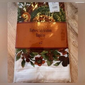 Linen and Things 
NWT Harvest Thanksgiving Cloth
Napkins Set of 4 table decor